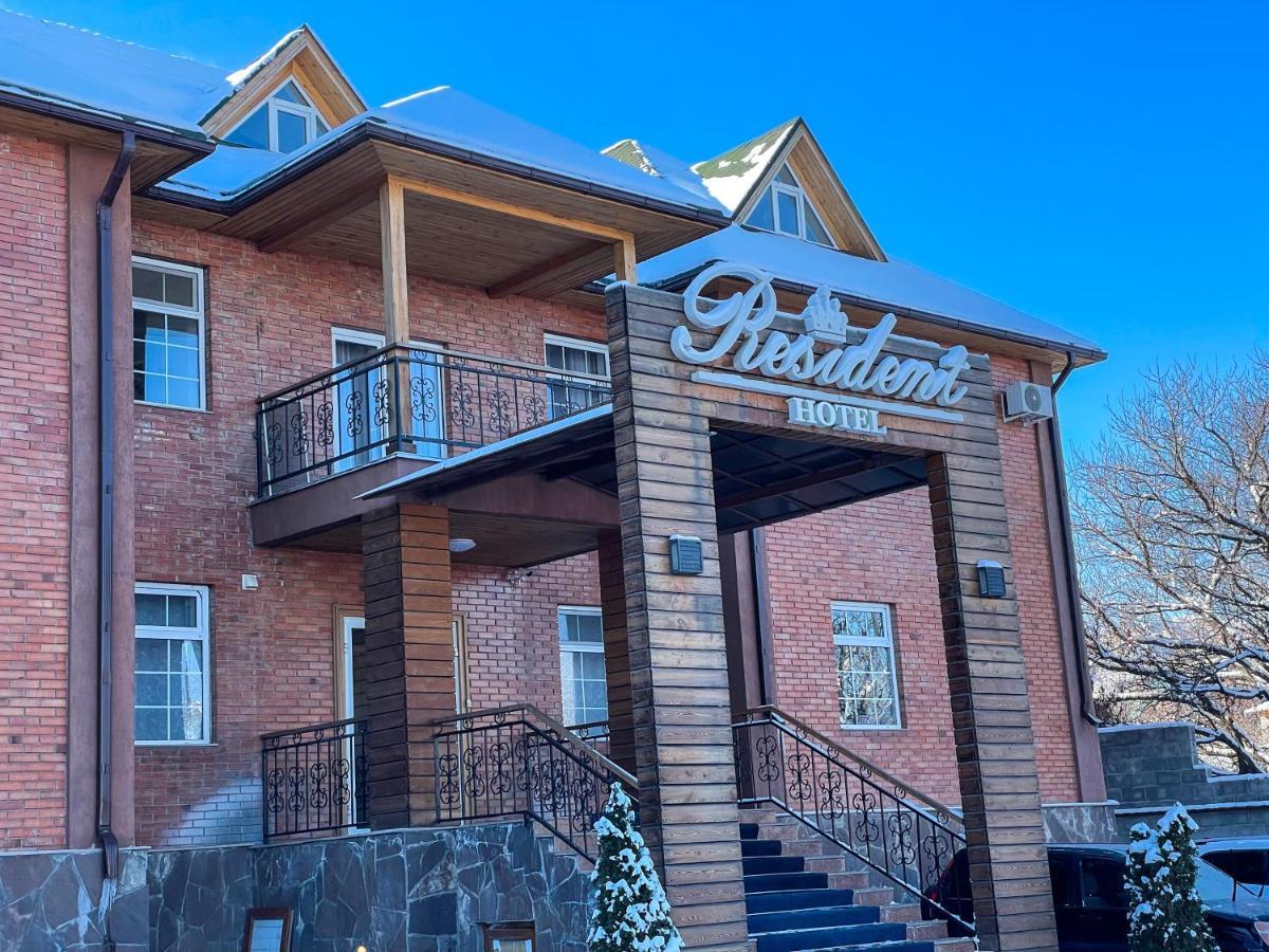 Resident Hotel Kaskelen Exteriér fotografie