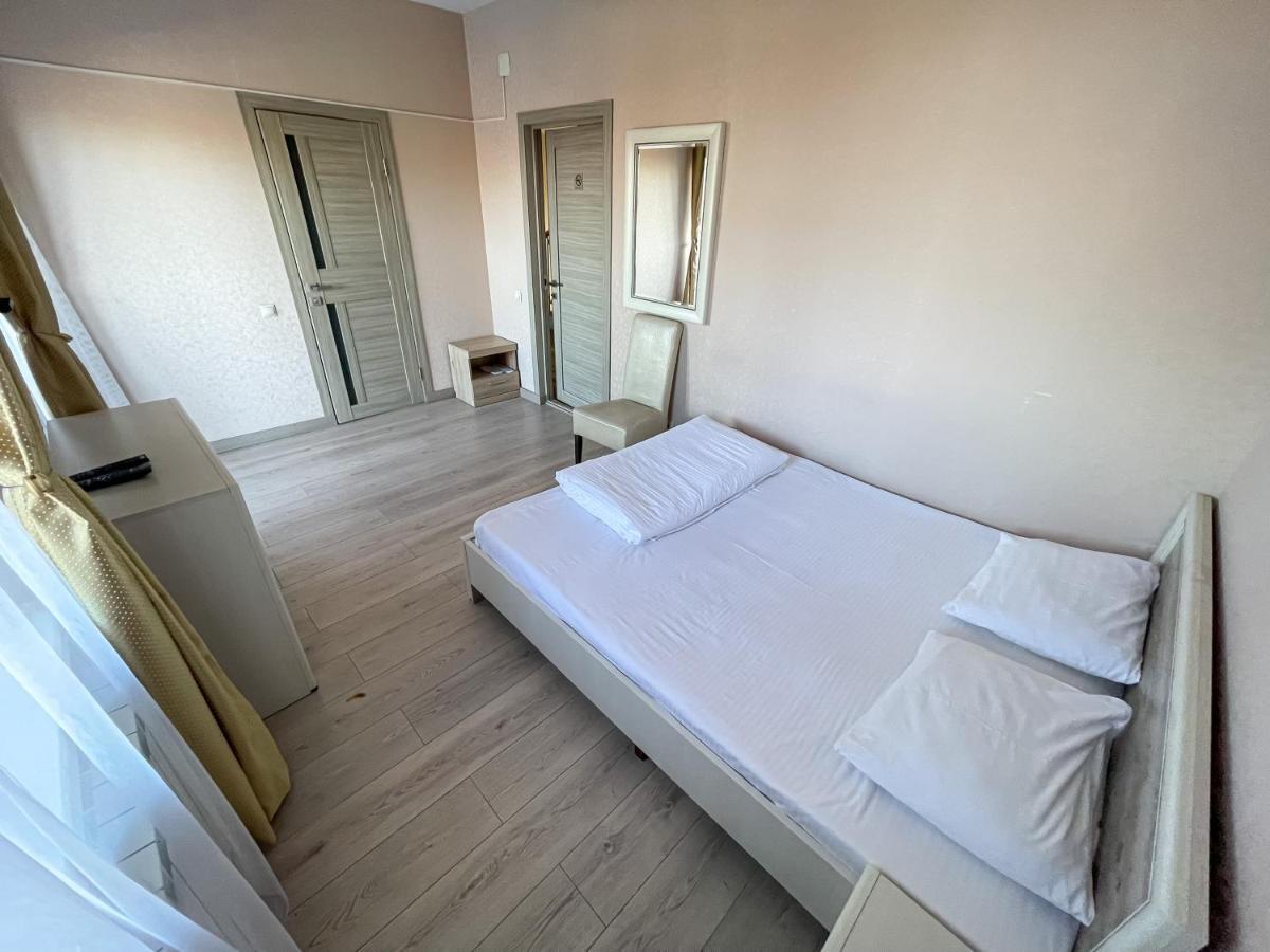 Resident Hotel Kaskelen Exteriér fotografie